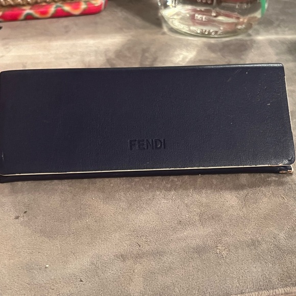 Mirrored tortoise flat frame Fendi sunglasses-worn once - Picture 4 of 5